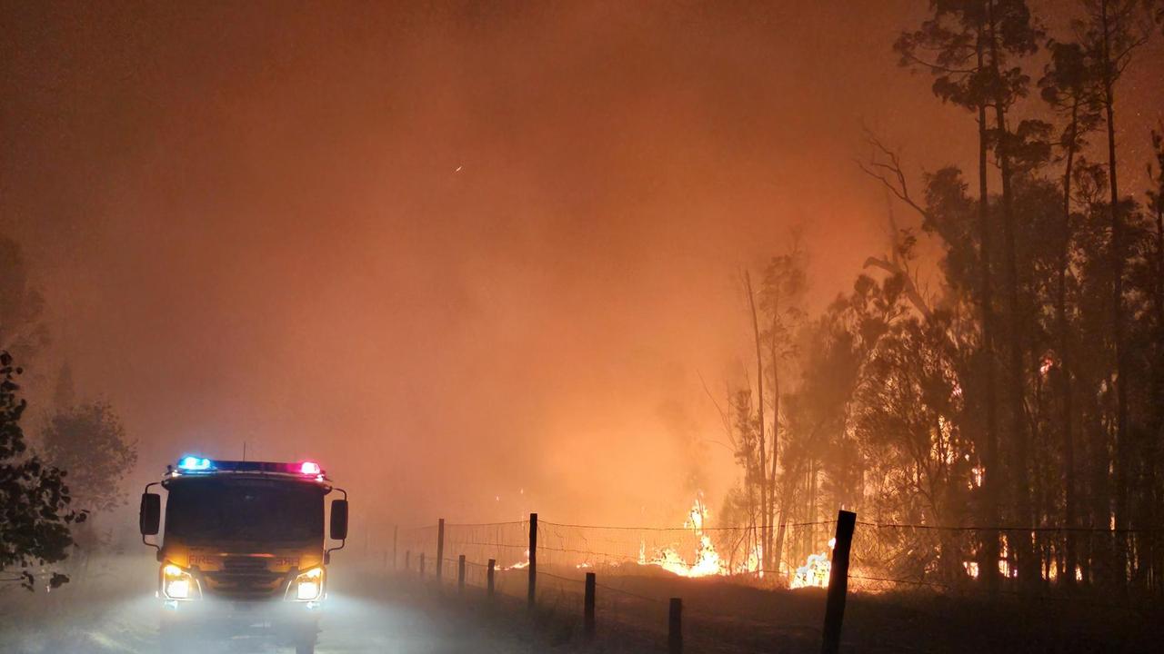 Qld fires: Physique discovered by police in Tara, Evacuation warnings in Western Downs area