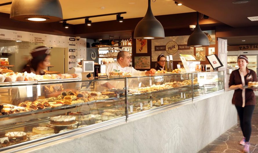 Iconic Bondi restaurant Pasticceria Papa shuts up store after 10 years