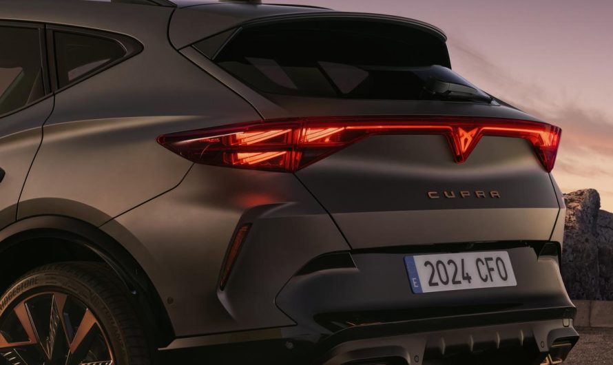 Cupra Leon and Formentor debut new plug-in hybrid tech