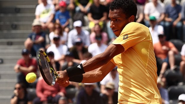 Auger-Aliassime suffers 1st profession loss to de Minaur, exits Italian Open in third spherical