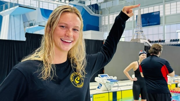 Summer season McIntosh leads Olympic hopefuls into high-pressured Canadian swim trials